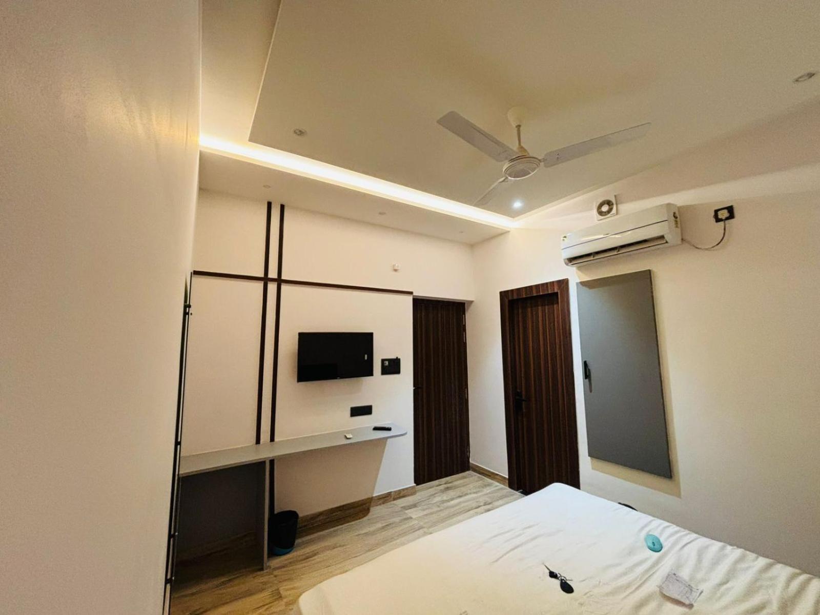 Hotel Taj Way By Jyoti Villa Agra  Exterior photo