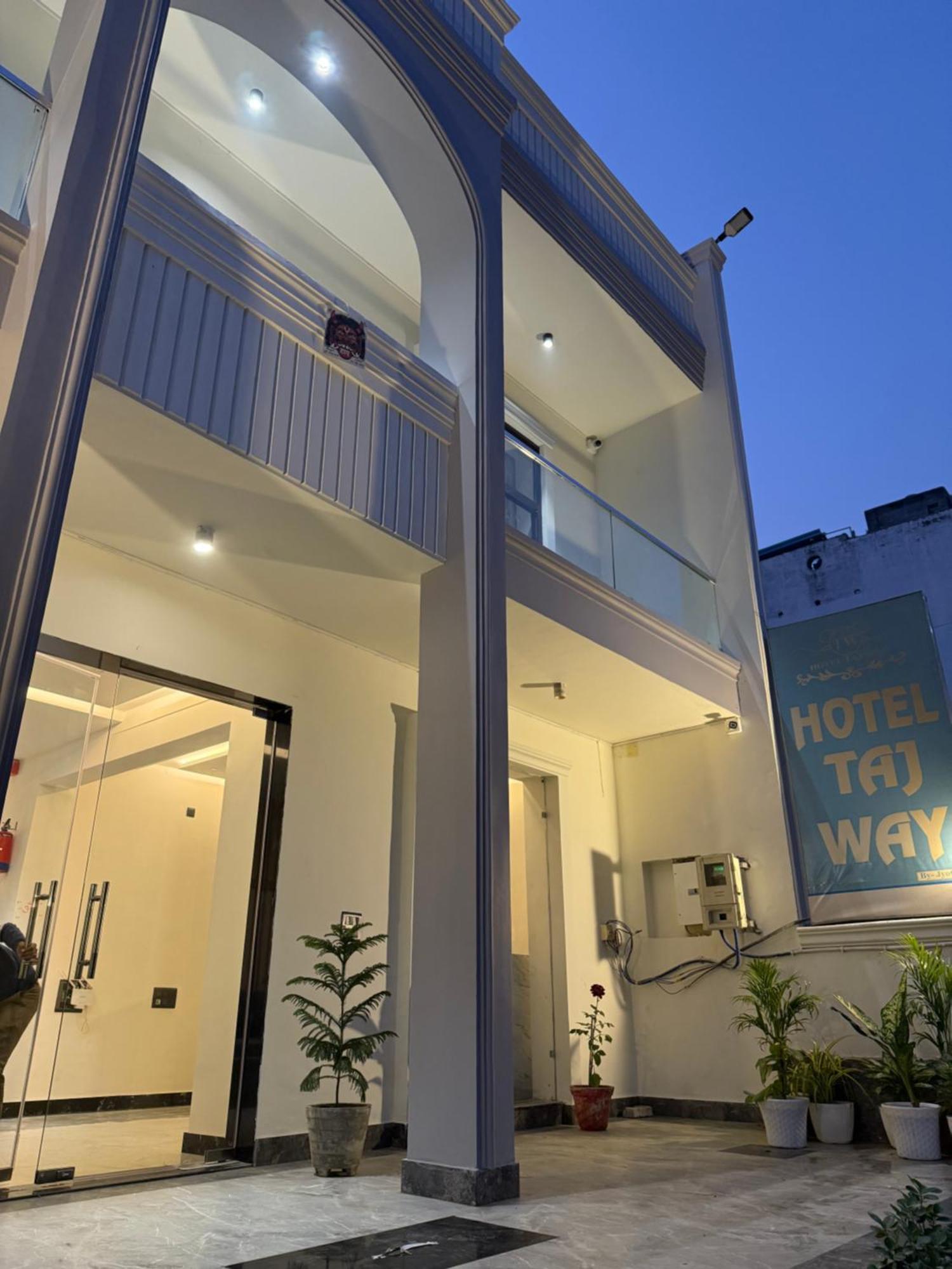 Hotel Taj Way By Jyoti Villa Agra  Exterior photo