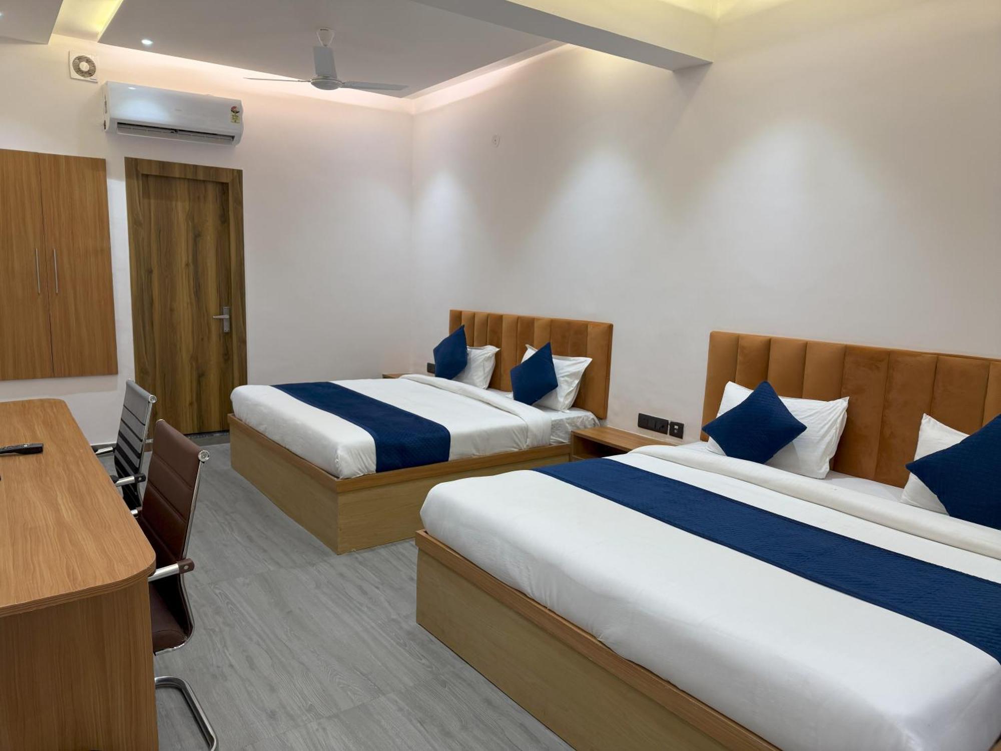 Hotel Taj Way By Jyoti Villa Agra  Exterior photo