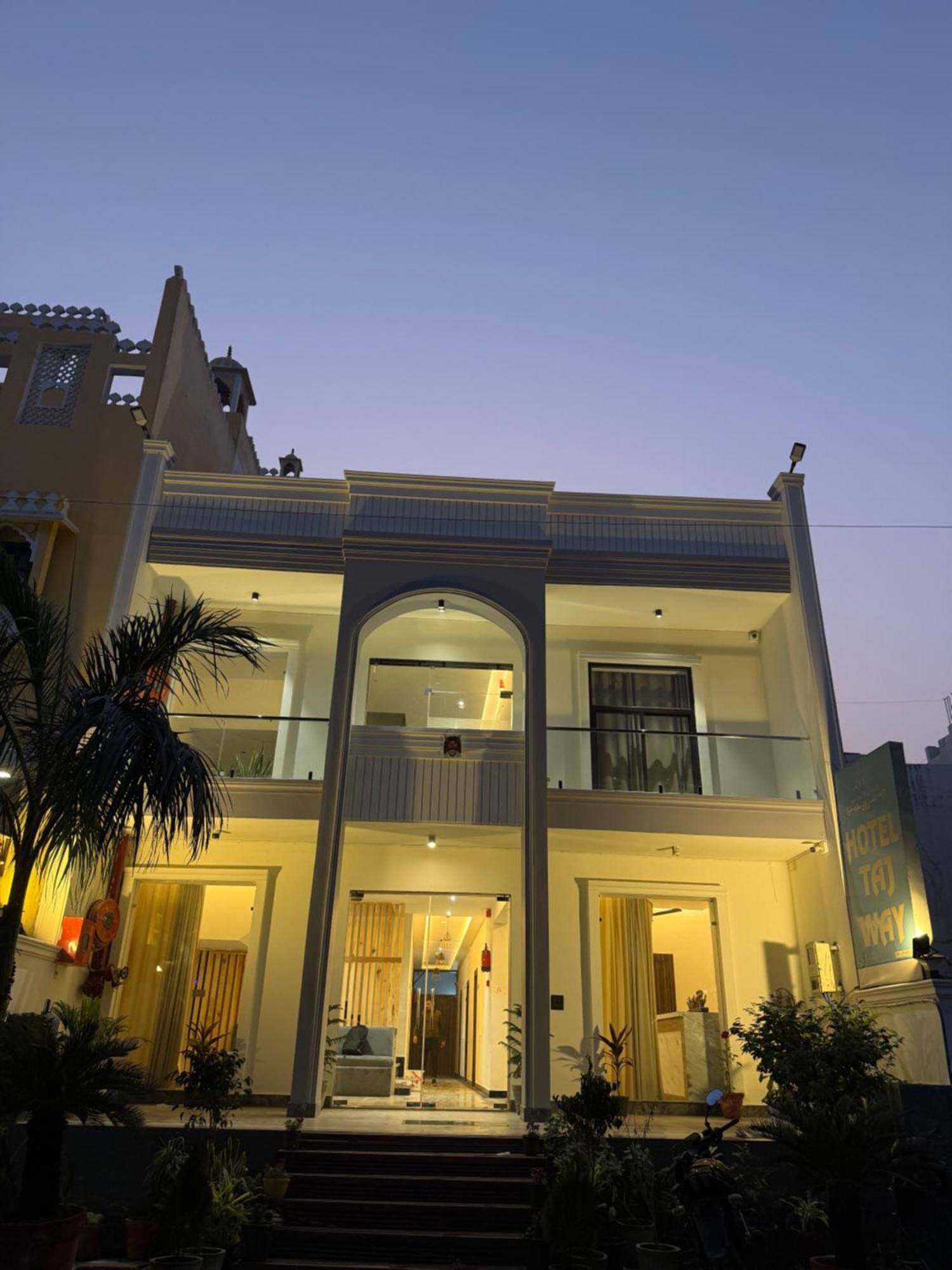 Hotel Taj Way By Jyoti Villa Agra  Exterior photo